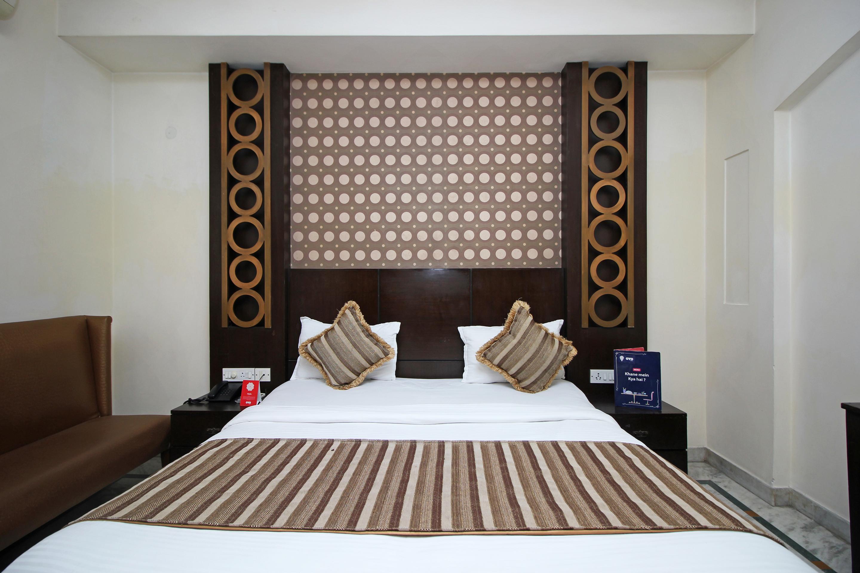 Oyo 5915 Swagath 3* New Delhi