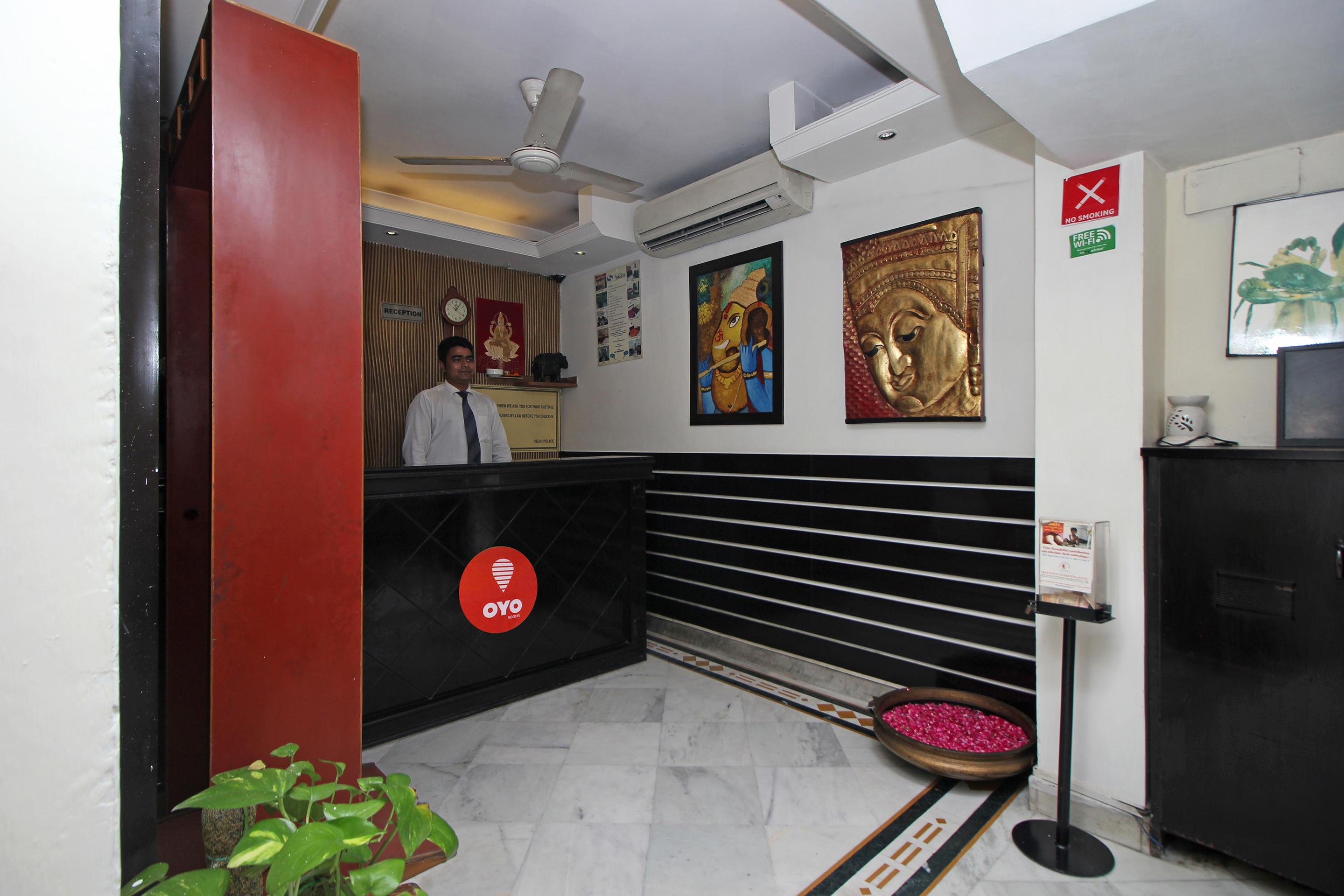 Hotel Oyo 5915 Swagath 3*