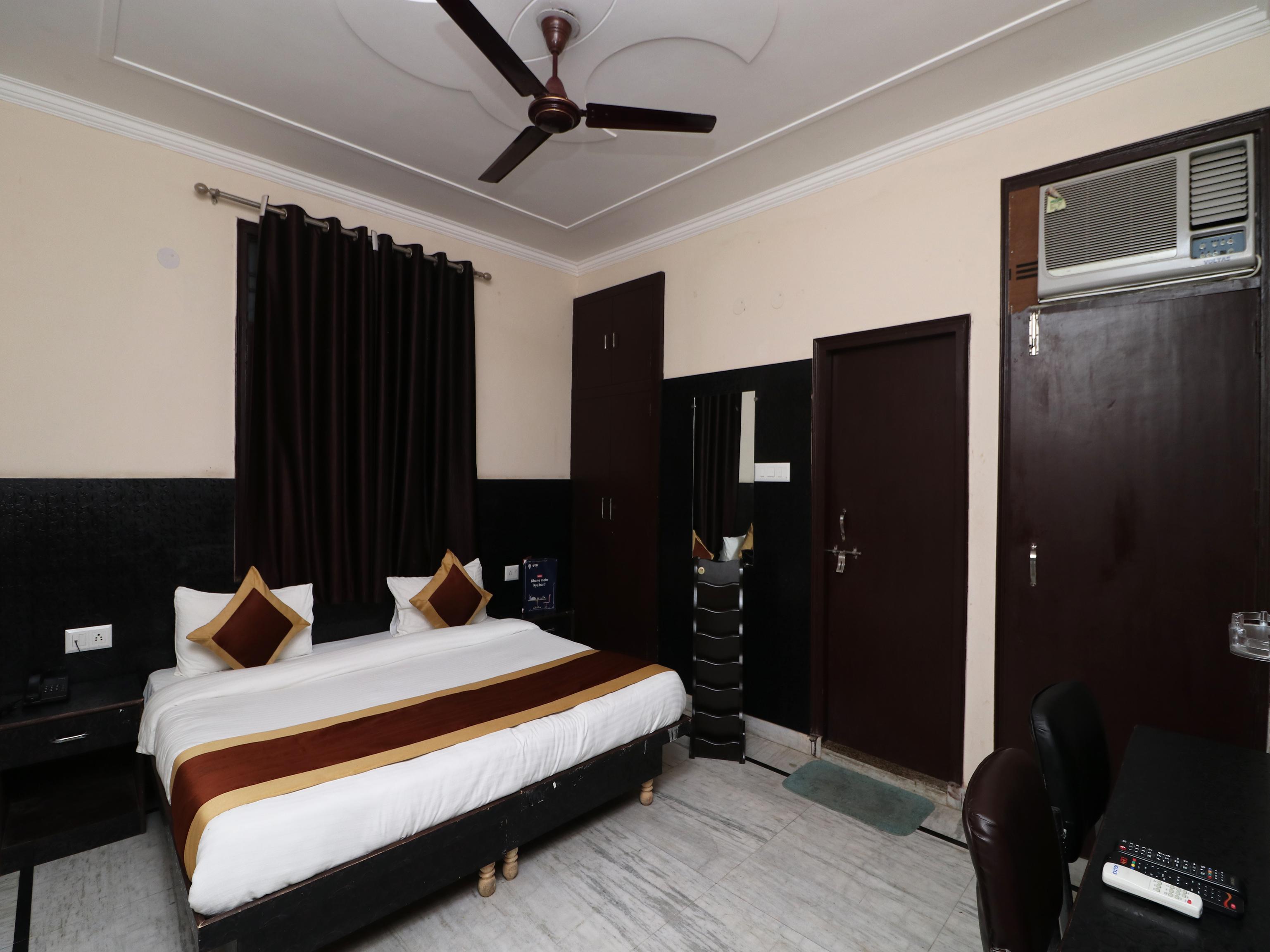 Oyo 11972 Nirvana Residency 2* New Delhi
