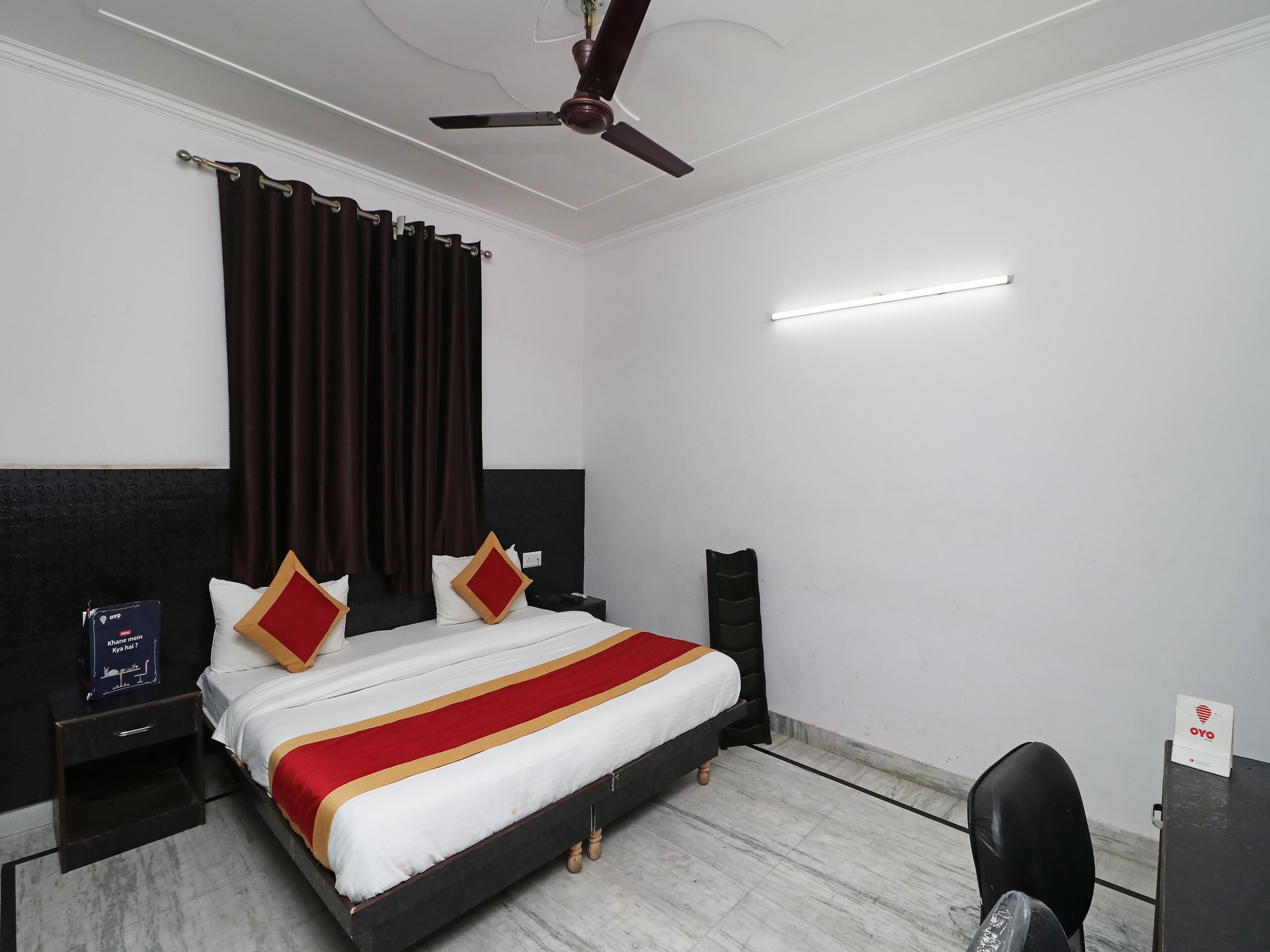 Oyo 11972 Nirvana Residency 2* New Delhi