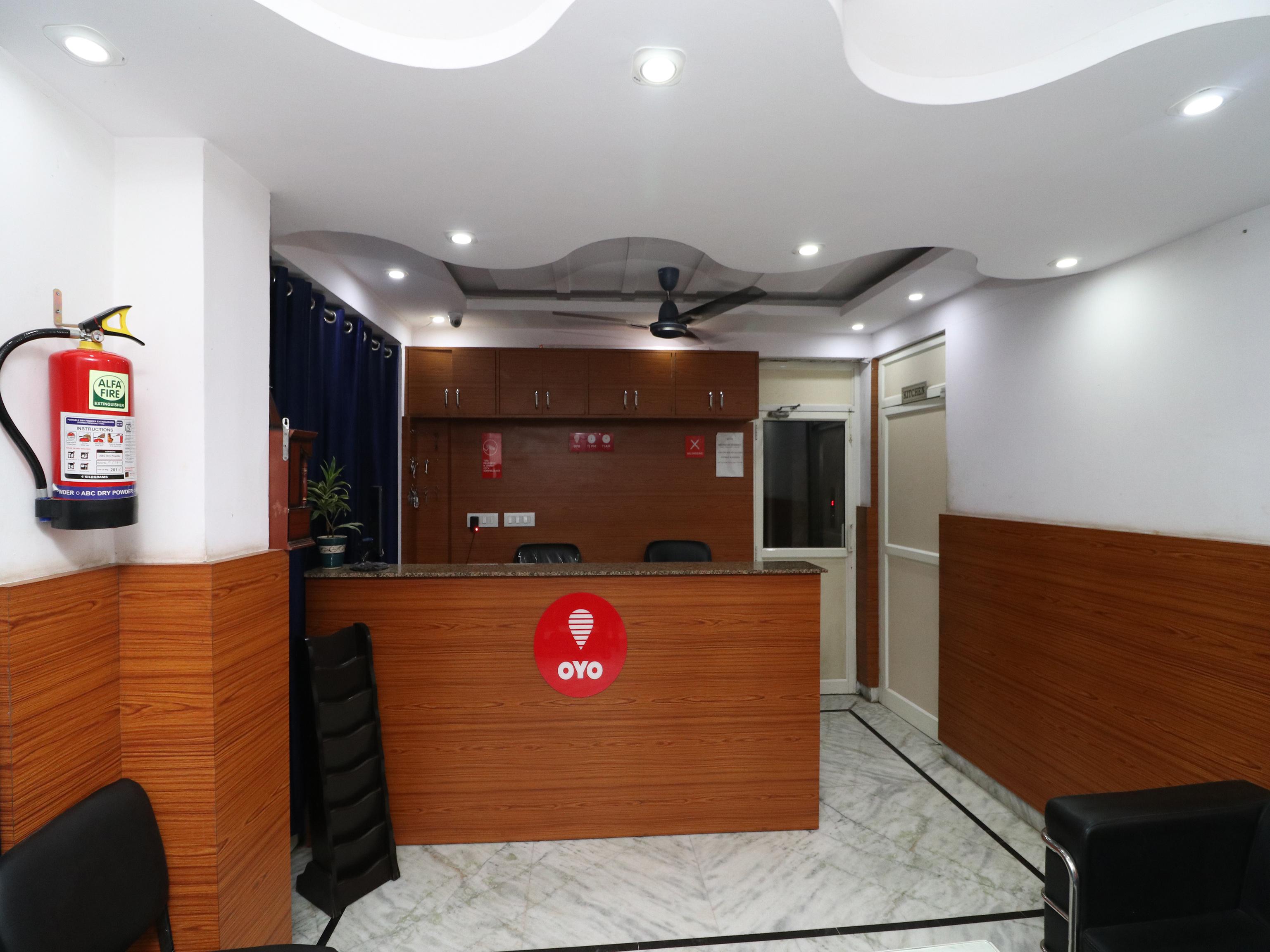 Hotel Oyo 11972 Nirvana Residency New Delhi