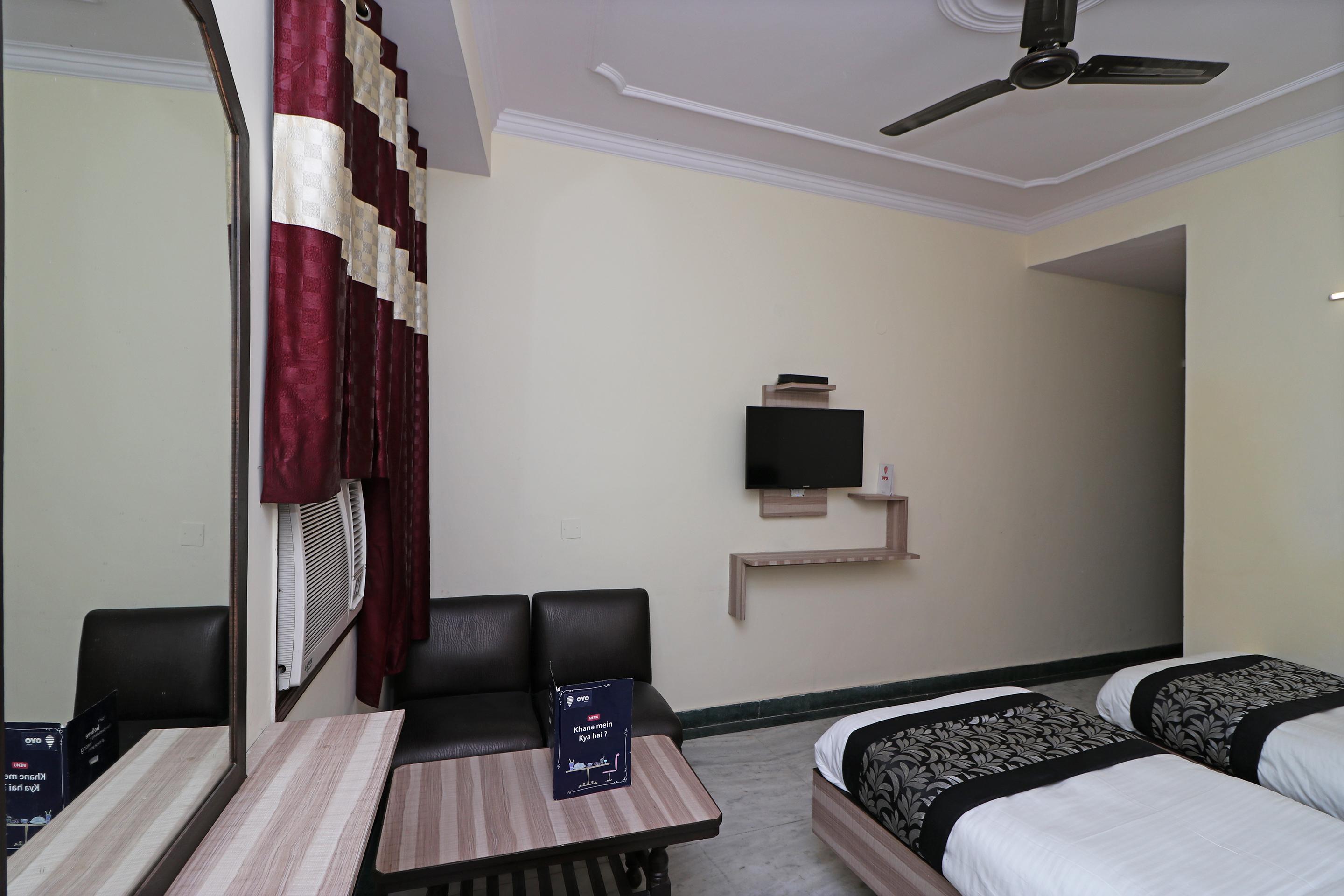 Hotel Adb Silver Shine New Delhi