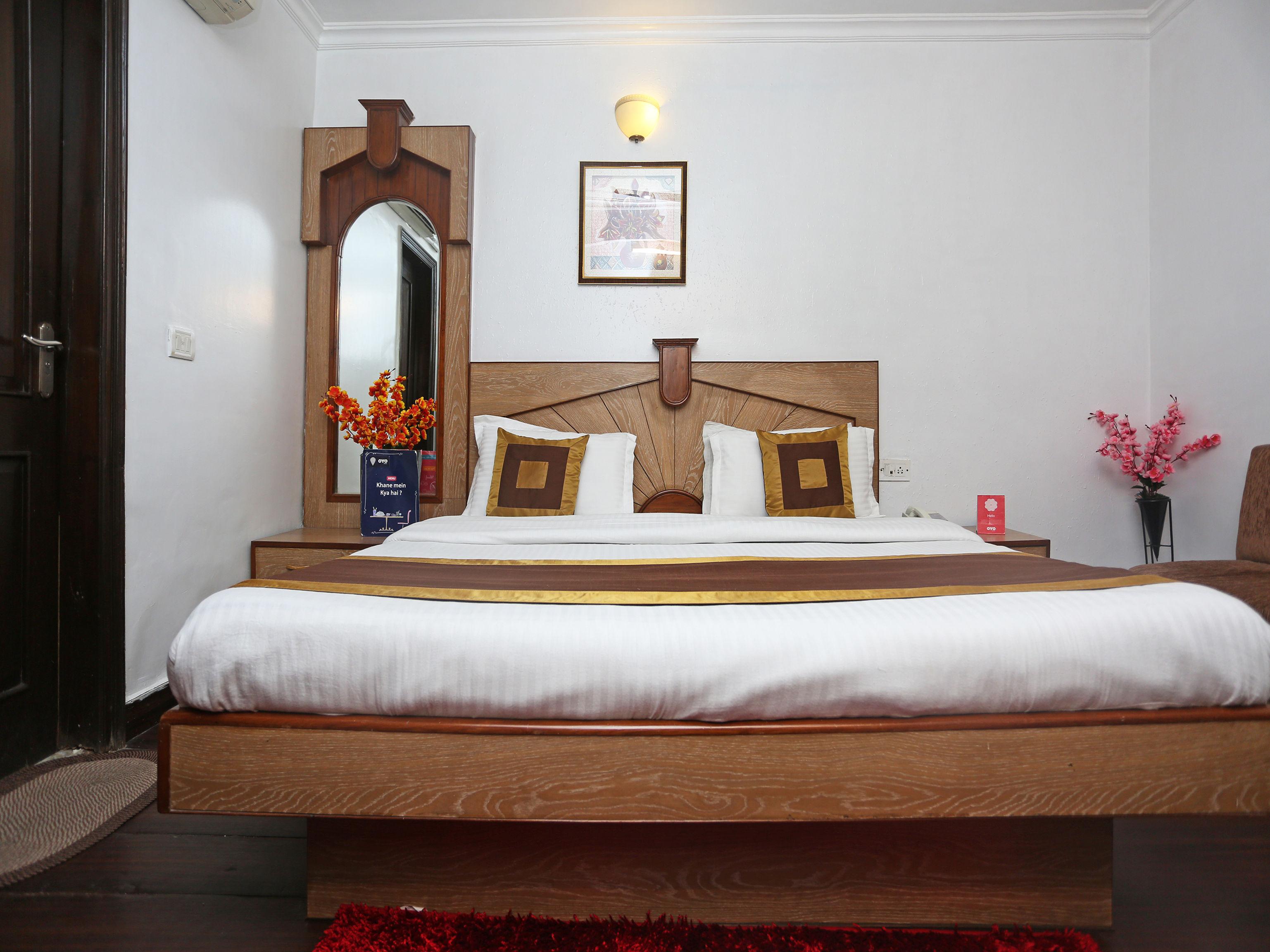 Fabexpress Welcome Palace Near Railway Station New Delhi