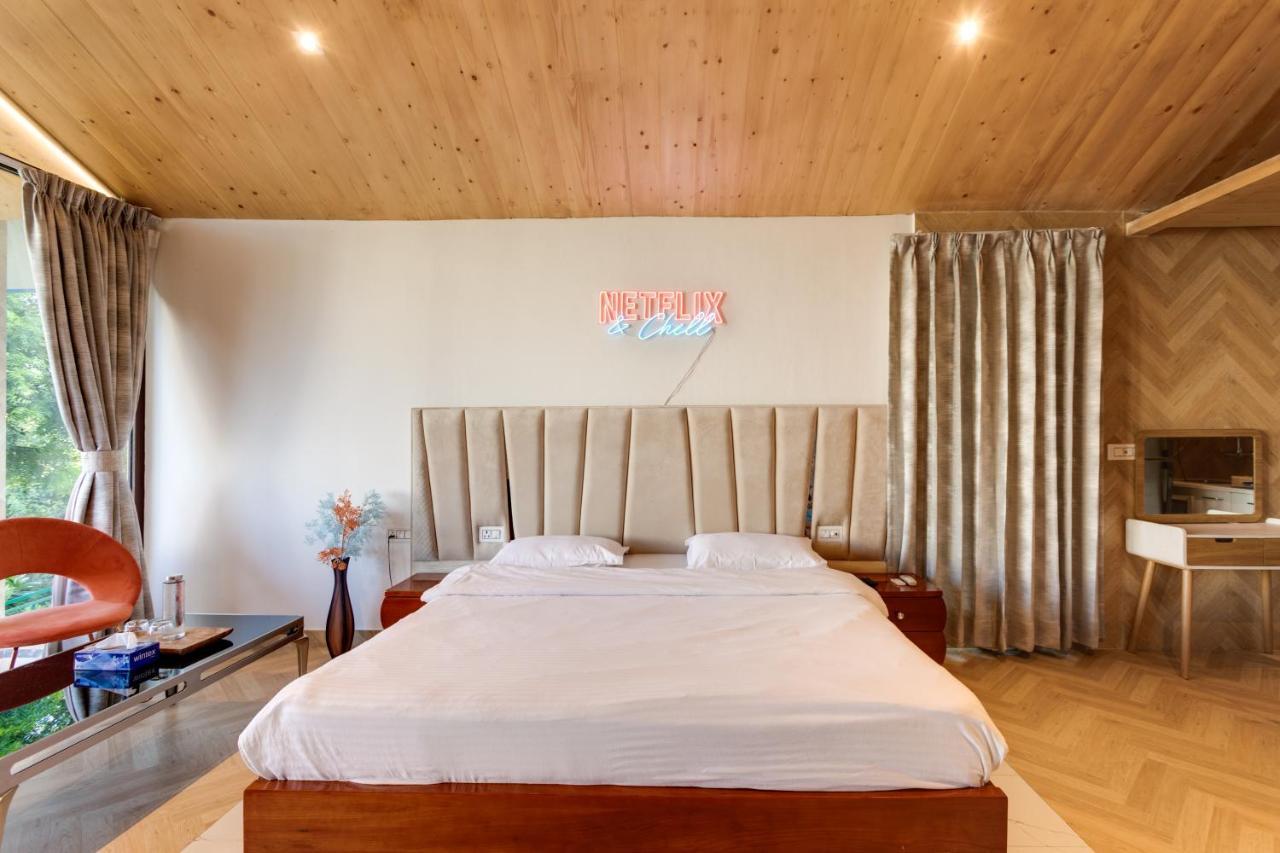 Avanti Retreat- Farm