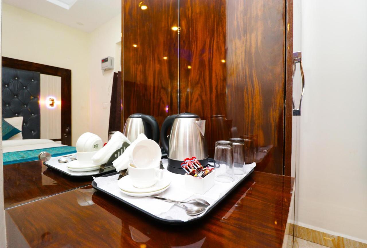 Airport Shivaka Hotel 3*