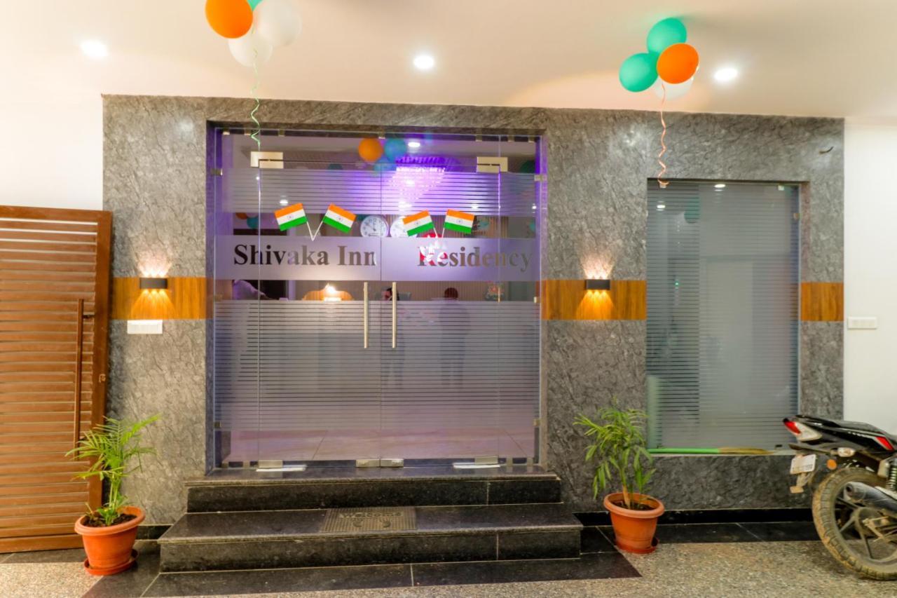 Airport Shivaka Hotel Nova Deli