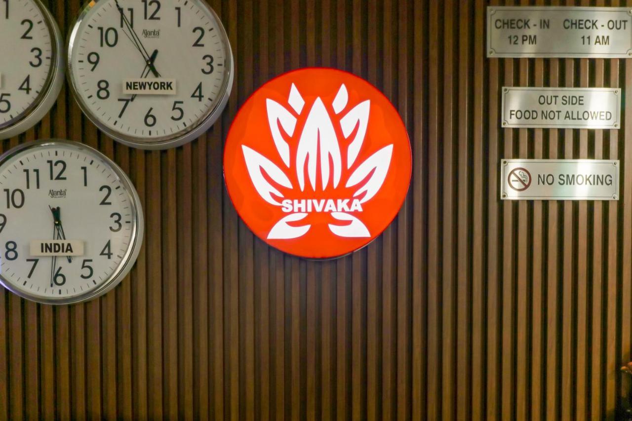 Hotel Airport Shivaka 3*