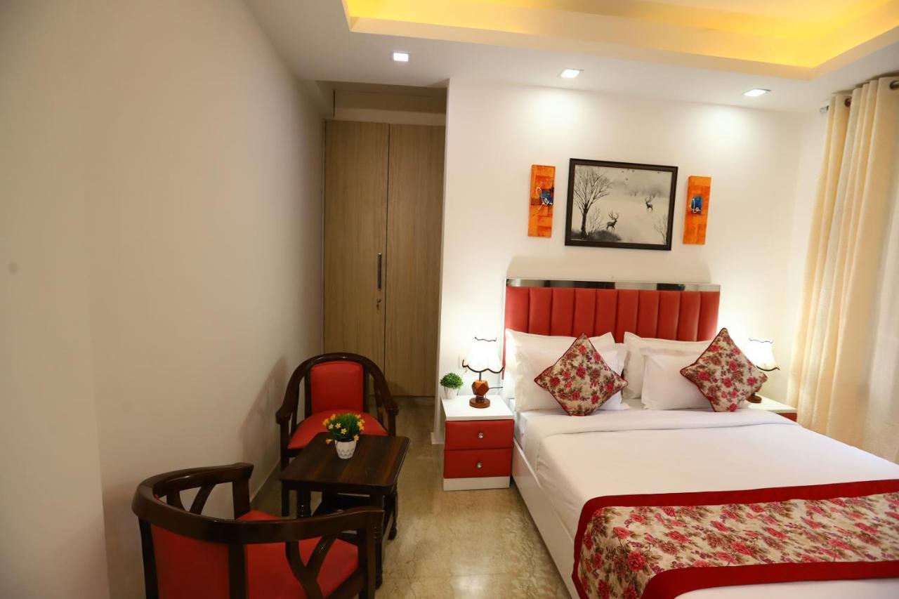 Hotel Nature View Park Metro Couple Friendly