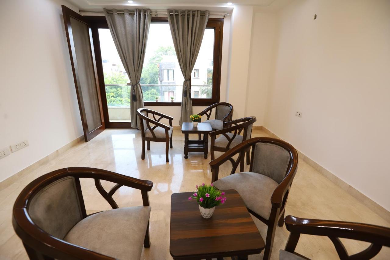 Nature View Park Metro Couple Friendly Hotel New Delhi