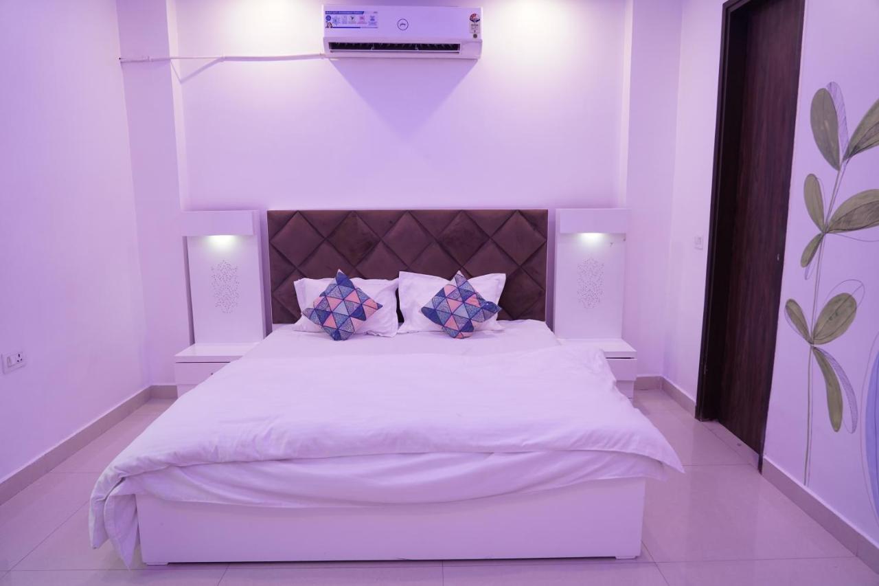 Own Guest house *
