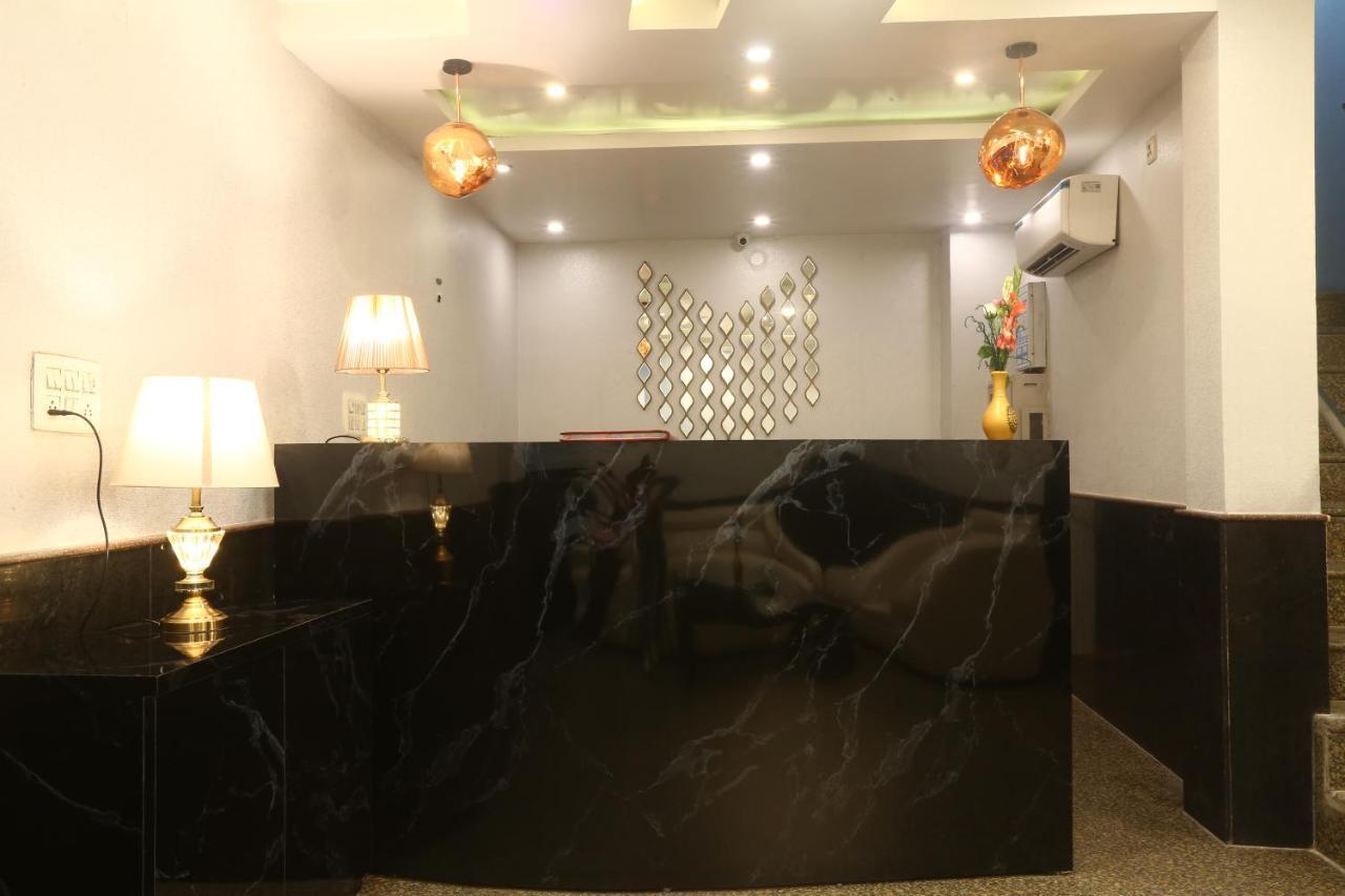 Earth Hotel Delhi (National Capital Territory of India)