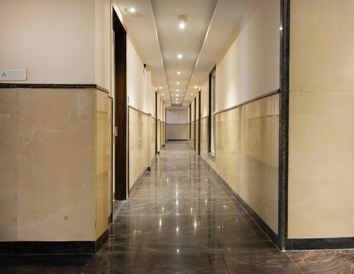 Lite Near Igi Airport 4* New Delhi