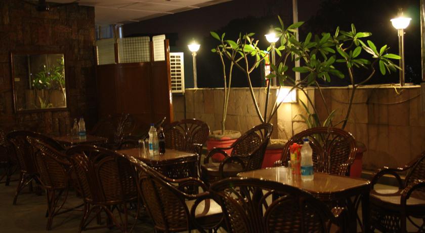 Rahul Palace 3*
