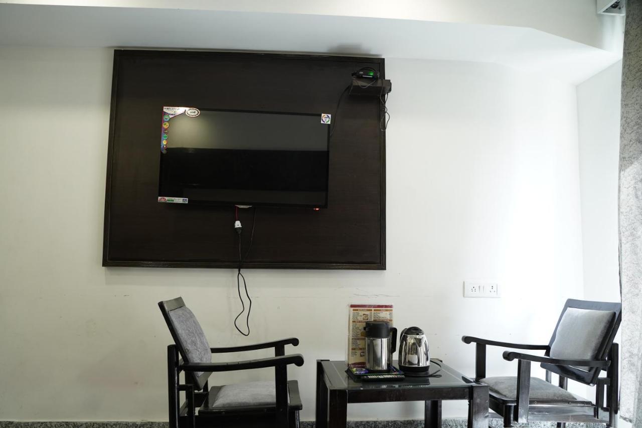 Anand Empire Near Railway Station Hotel Nova Deli