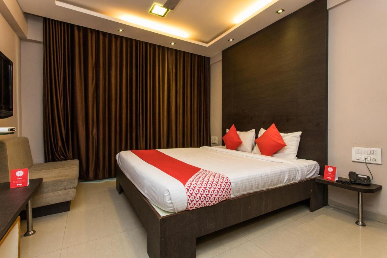 Hotel Shri Ram Hotel