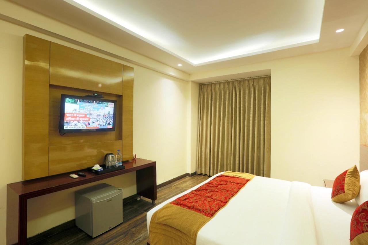 Hotel Lohias Delhi Airport