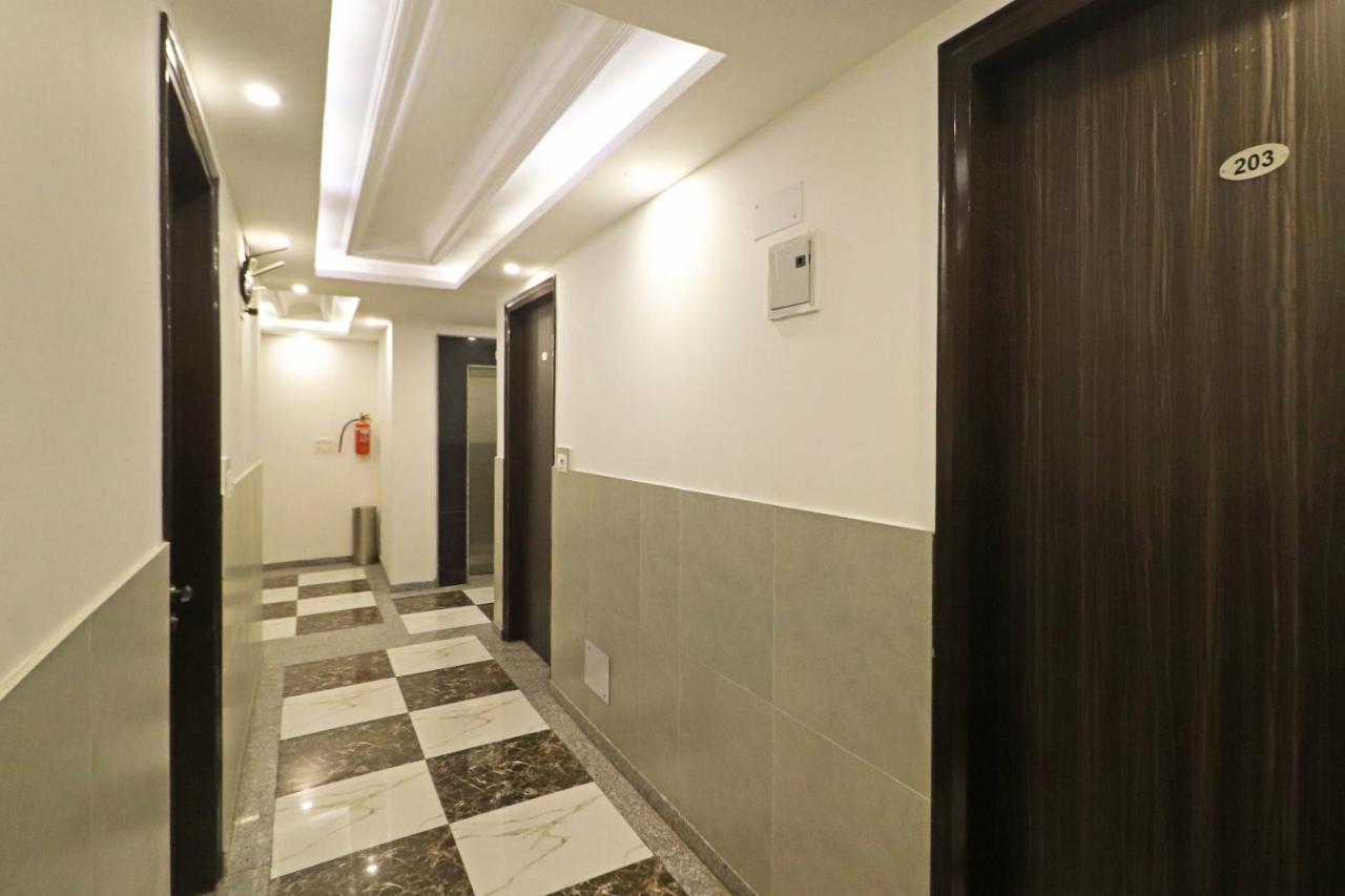 Almora Near Delhi Airport 3*