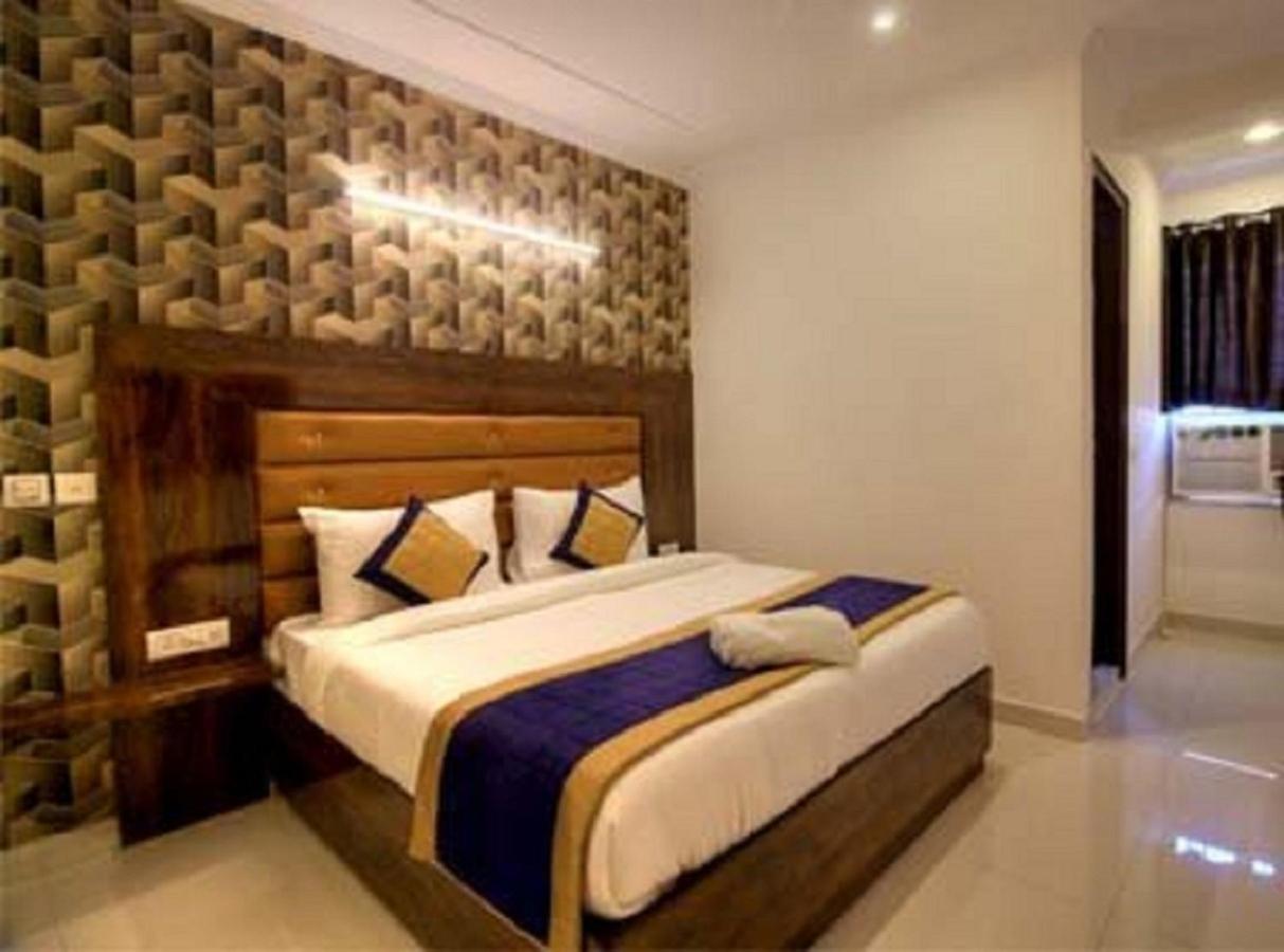 Ark Of Avalon - Mahipalpur Delhi Airport Hotel 3*