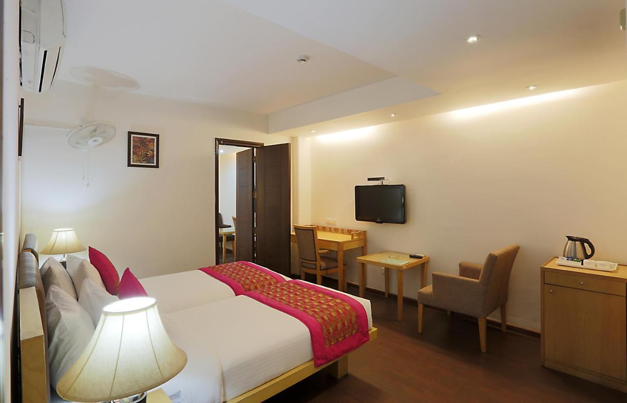 Hotel Arch Plaza - Near Yashobhoomi Convention Centre Dwarka New Delhi