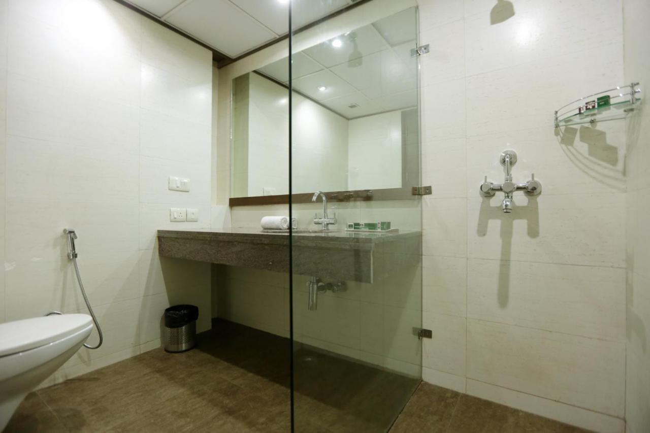 Arch Plaza - Near Yashobhoomi Convention Centre Dwarka