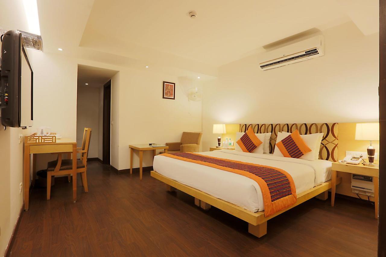 Arch Plaza - Near Yashobhoomi Convention Centre Dwarka Hotel