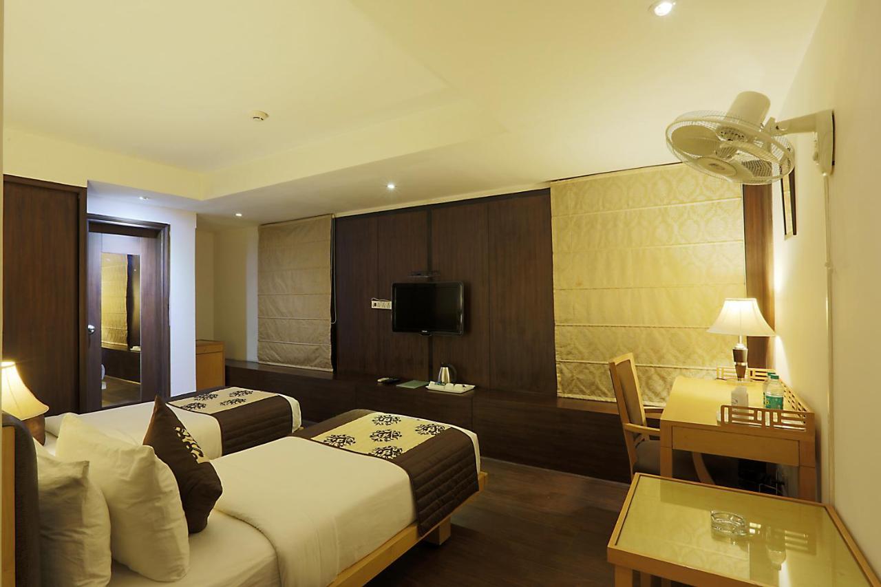 Hotel Arch Plaza - Near Yashobhoomi Convention Centre Dwarka