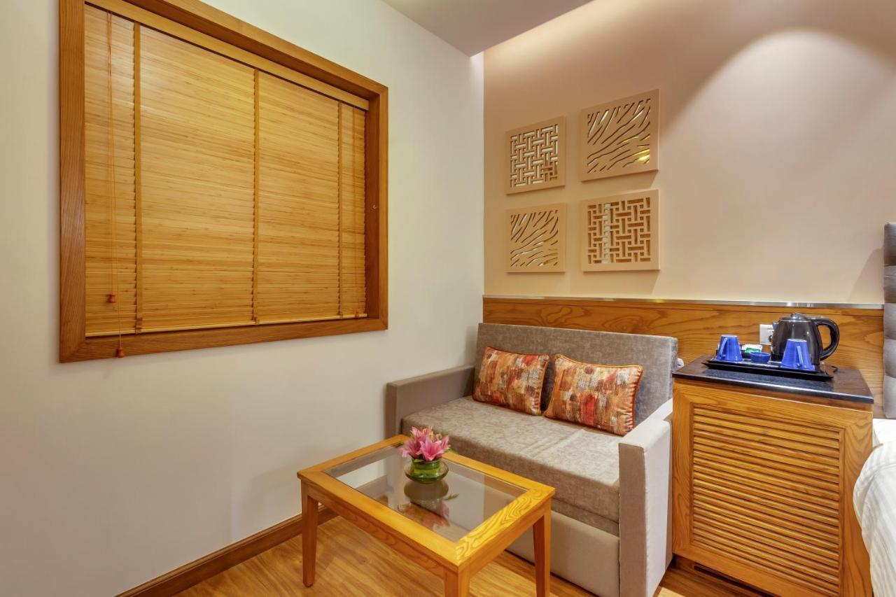 Golden Tulip - Hari Nagar