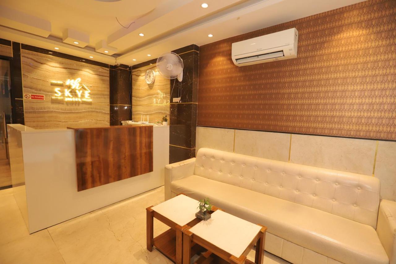 Hotel Nh Skye Suites 3*