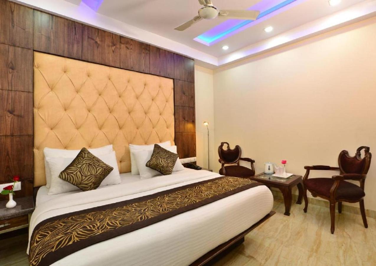 Gaurganga - 200 Meters From Railway Station 'the Newly Ambience Built' Hotel