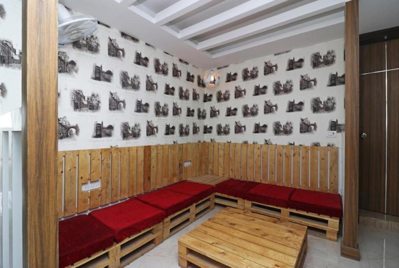 Hotel Hotel Rs Residency At Delhi Airport 3*