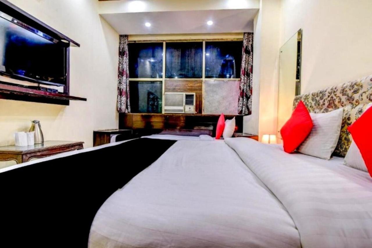 Hotel The Aira Delhi 4*