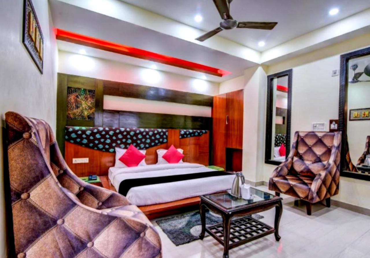 Hotel The Aira Delhi 4*