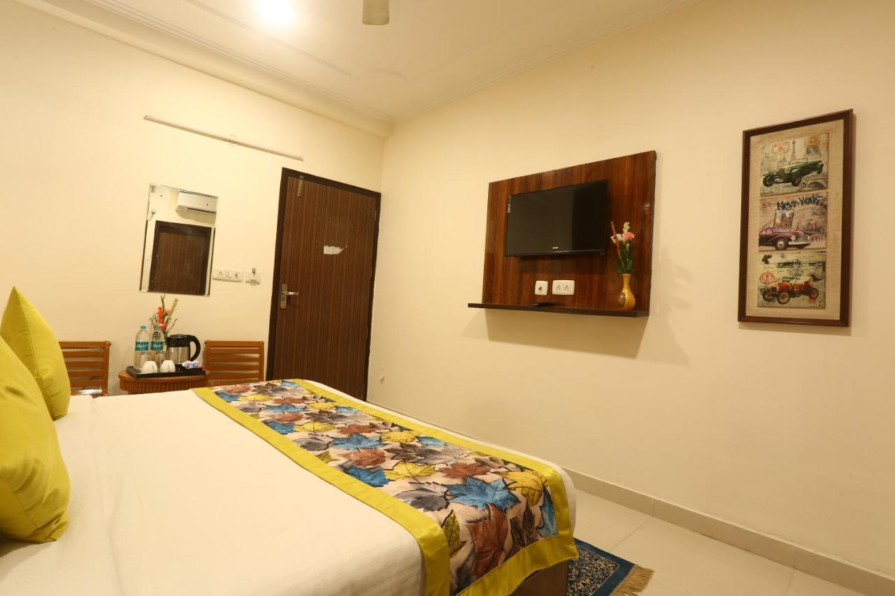 Hotel Earth Delhi (National Capital Territory of India)