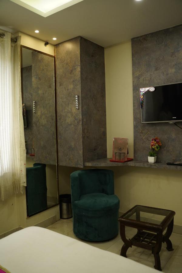 Anand Empire Near Railway Station Hotel Nova Deli