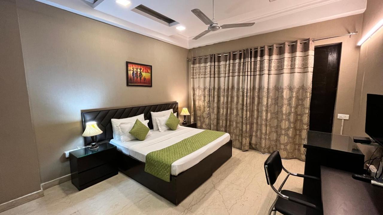 The Host Residency - Near Embassy Area, Hotel