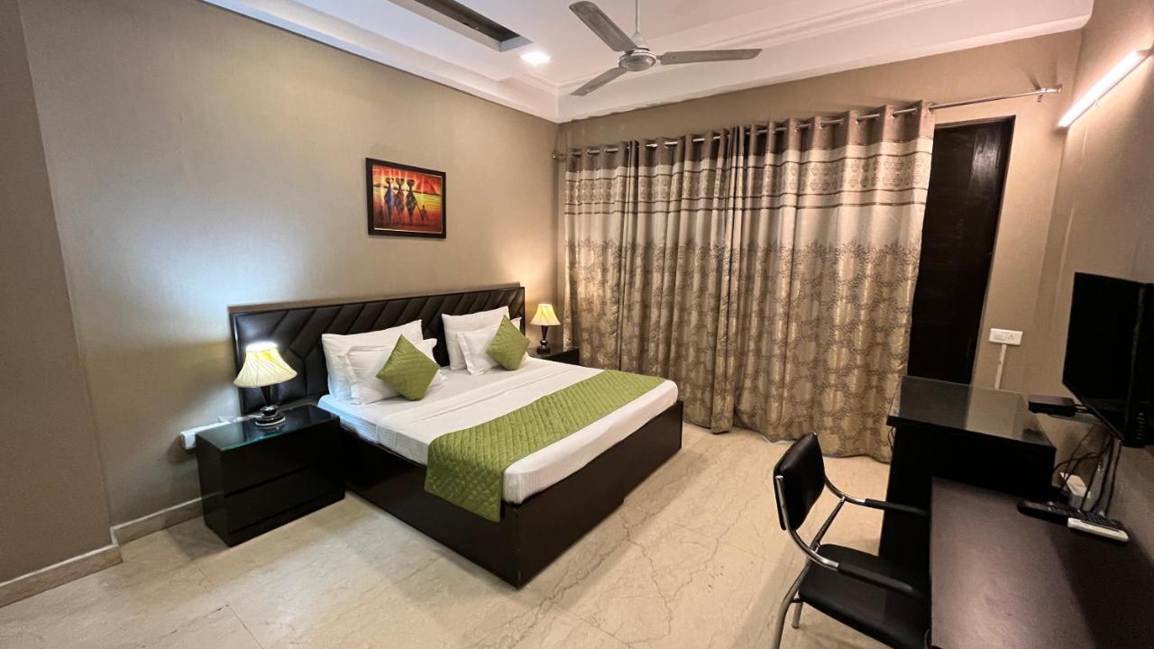 The Host Residency - Near Embassy Area, Hotel New Delhi