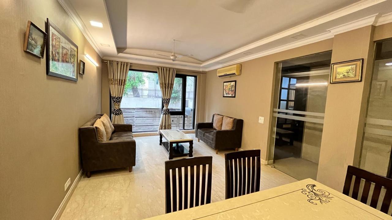 The Host Residency - Near Embassy Area, 3*