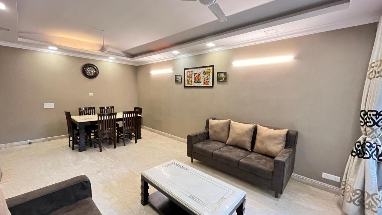 Hotel The Host Residency - Near Embassy Area, 3*