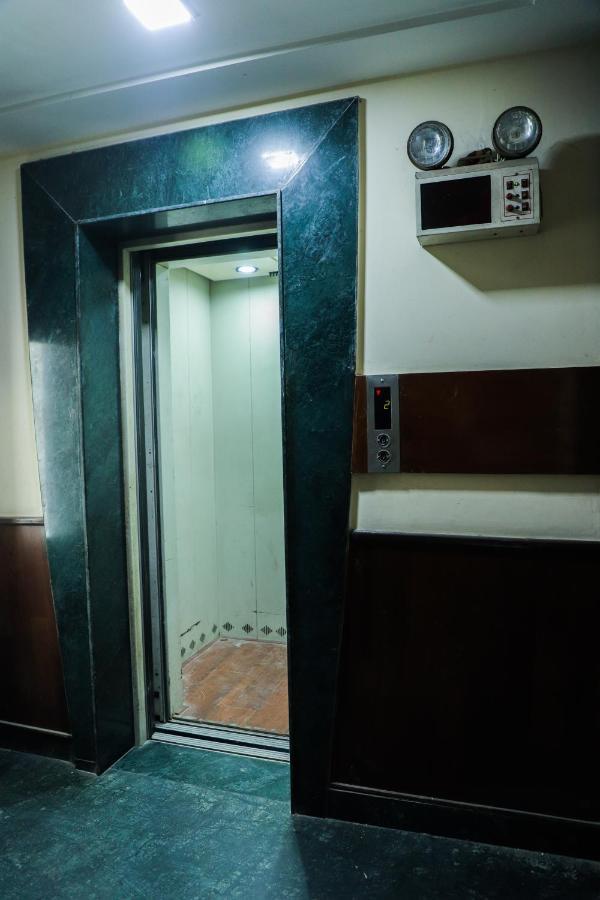 Hotel Scoovey The Bmk & Banquets Local Id Accepted