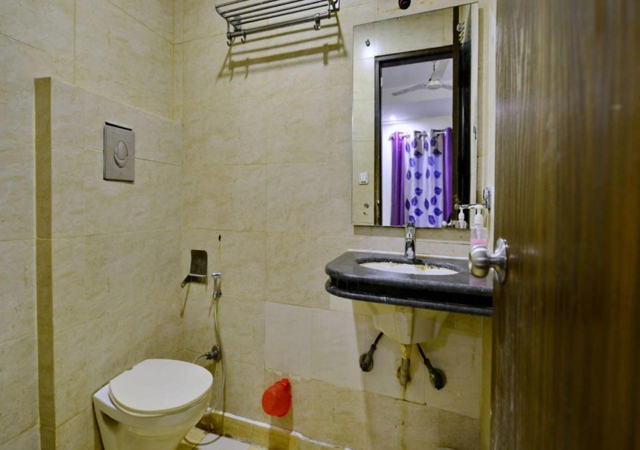 Red Snapper Near Dashrathpuri Metro Station - By Ap Singh Hotel 3*