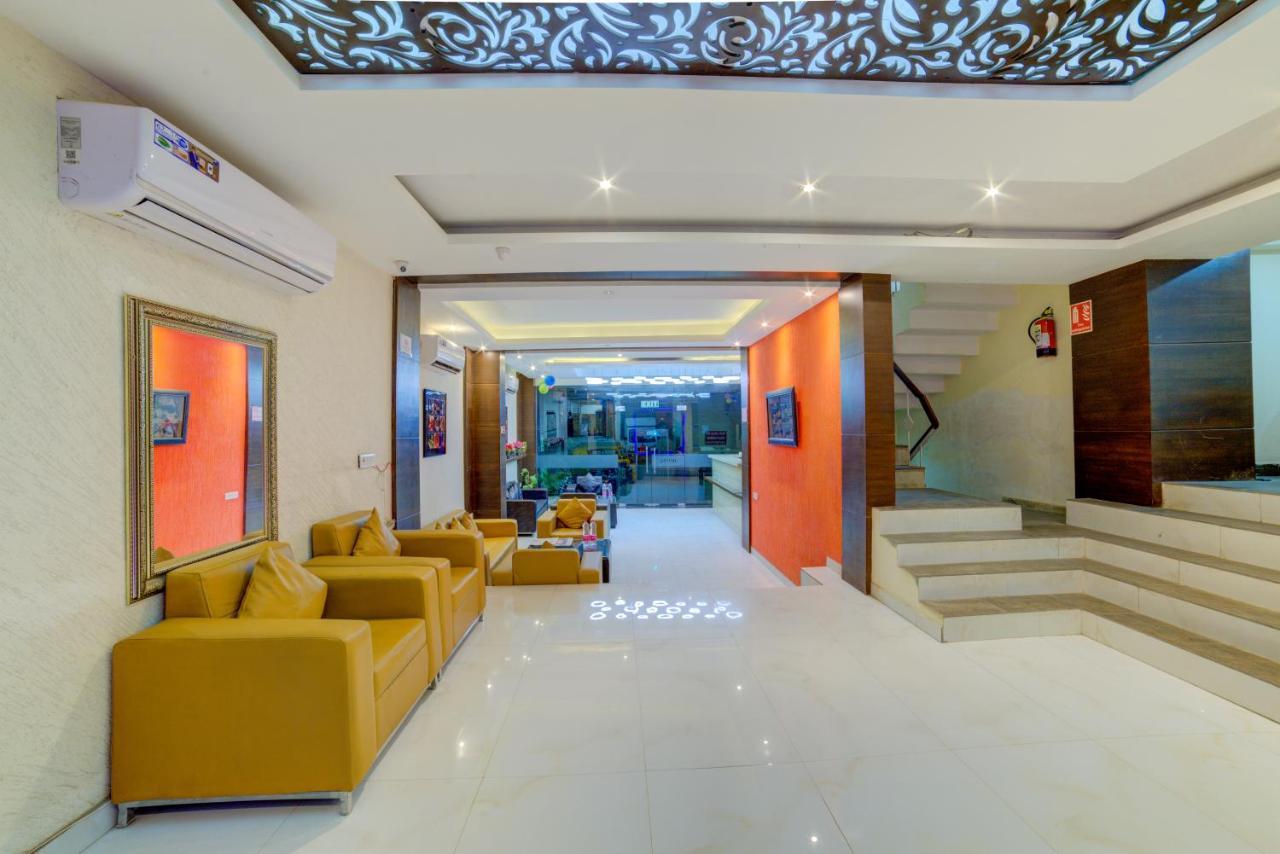 Grand Suites Delhi Airport