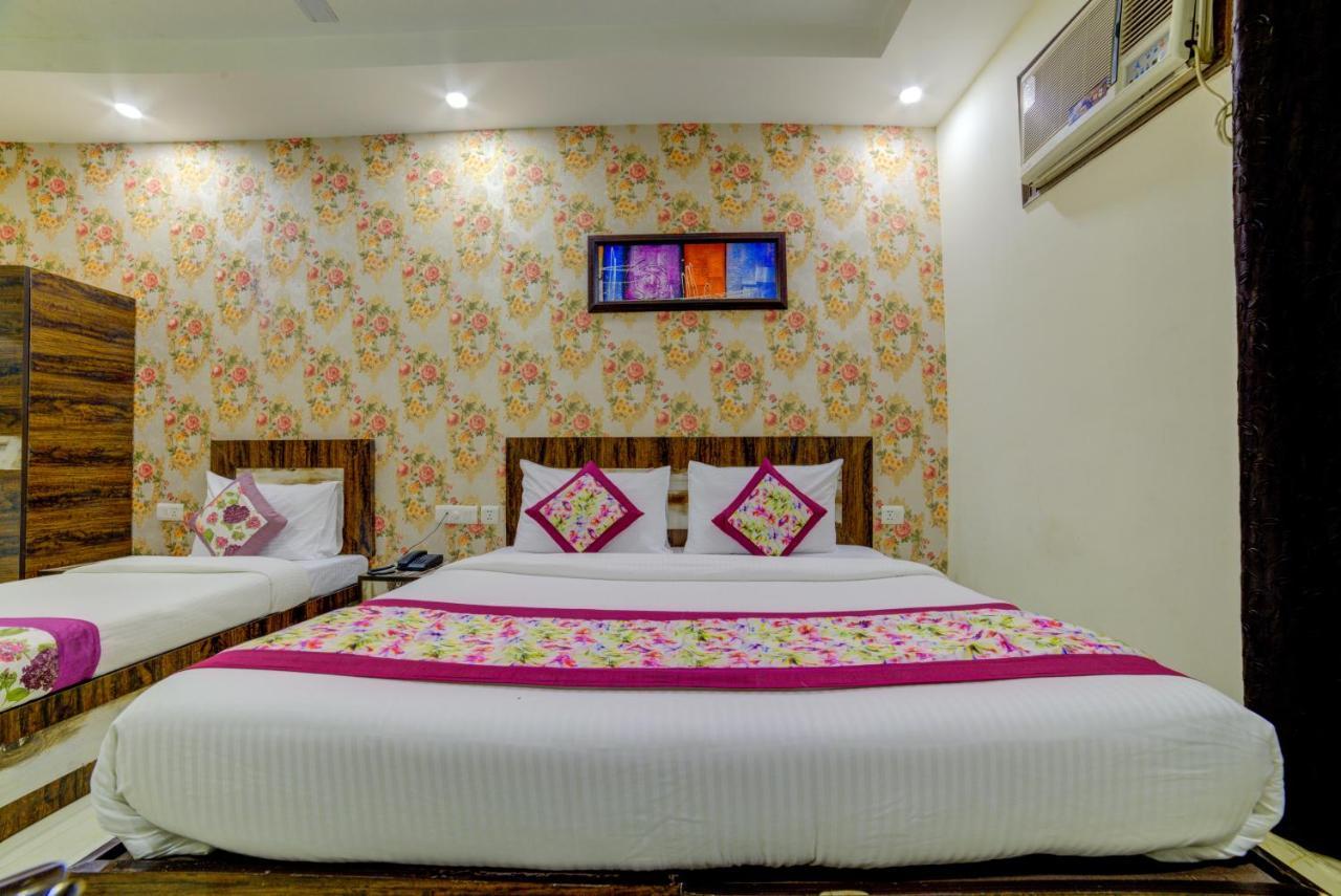 Hotel Grand Suites Delhi Airport 4*