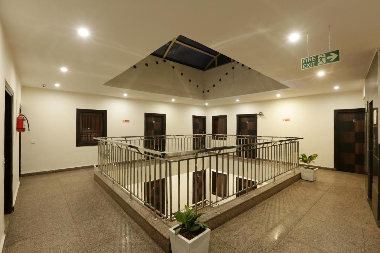 Hotel Airport Star * New Delhi