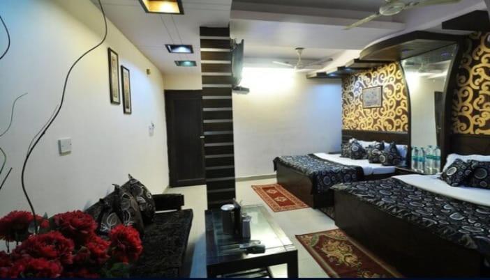 Roma Deluxe - Railway Station Hotel New Delhi