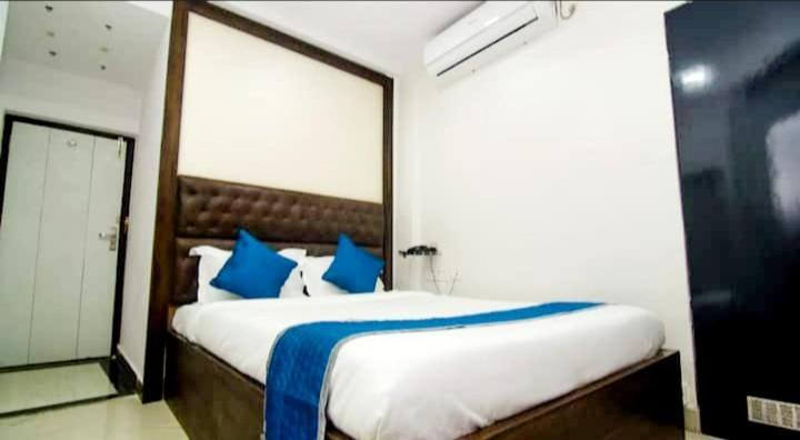 Roma Deluxe - Railway Station Hotel 3*