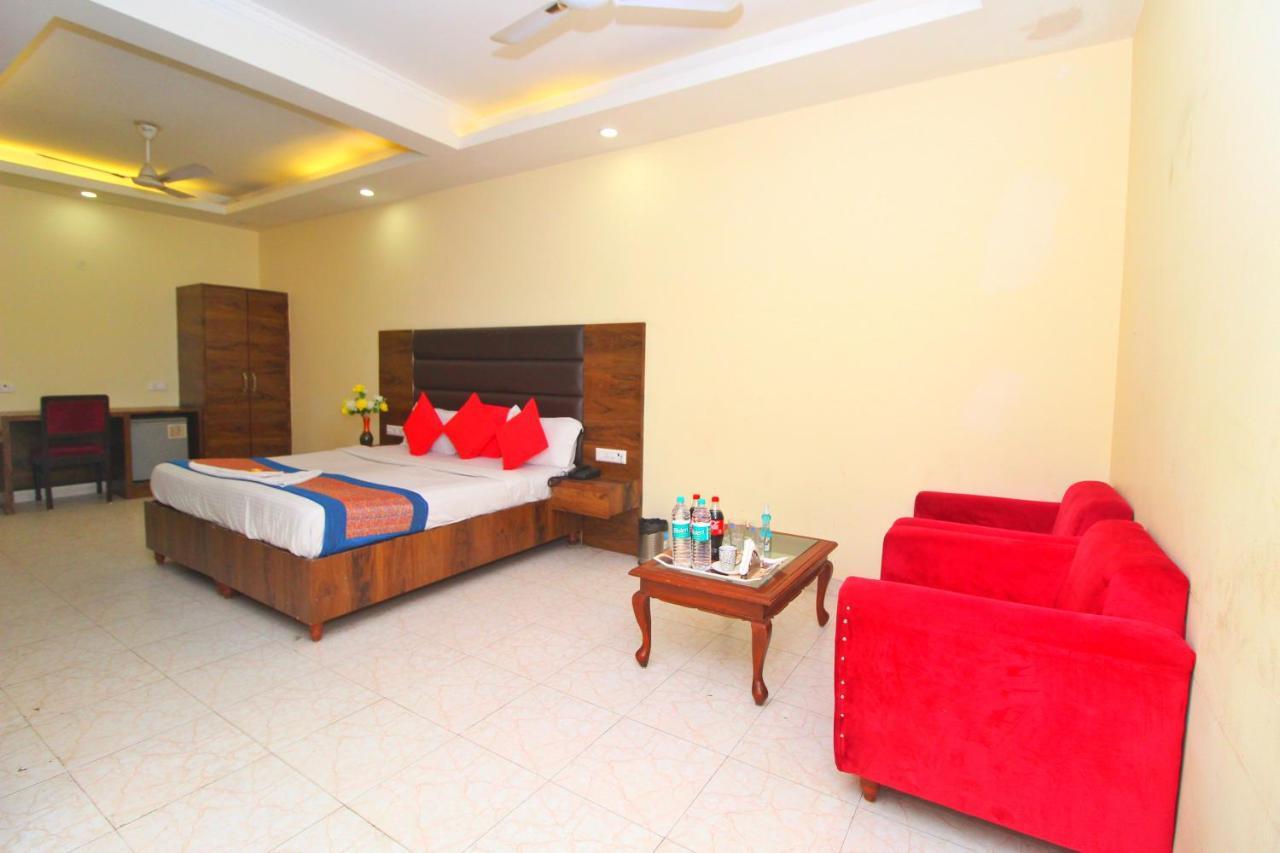 Hanuwant New Delhi