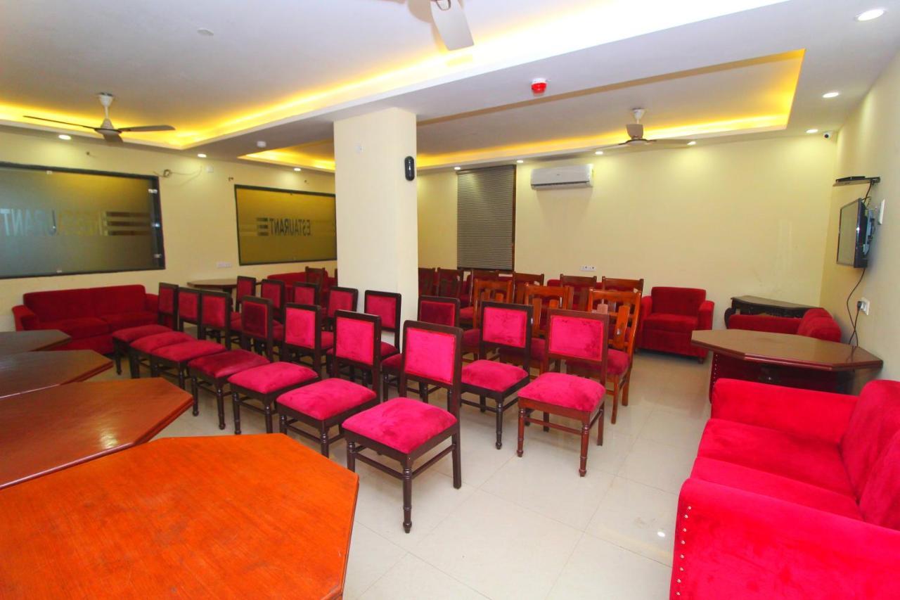 Hanuwant Hotel 3*