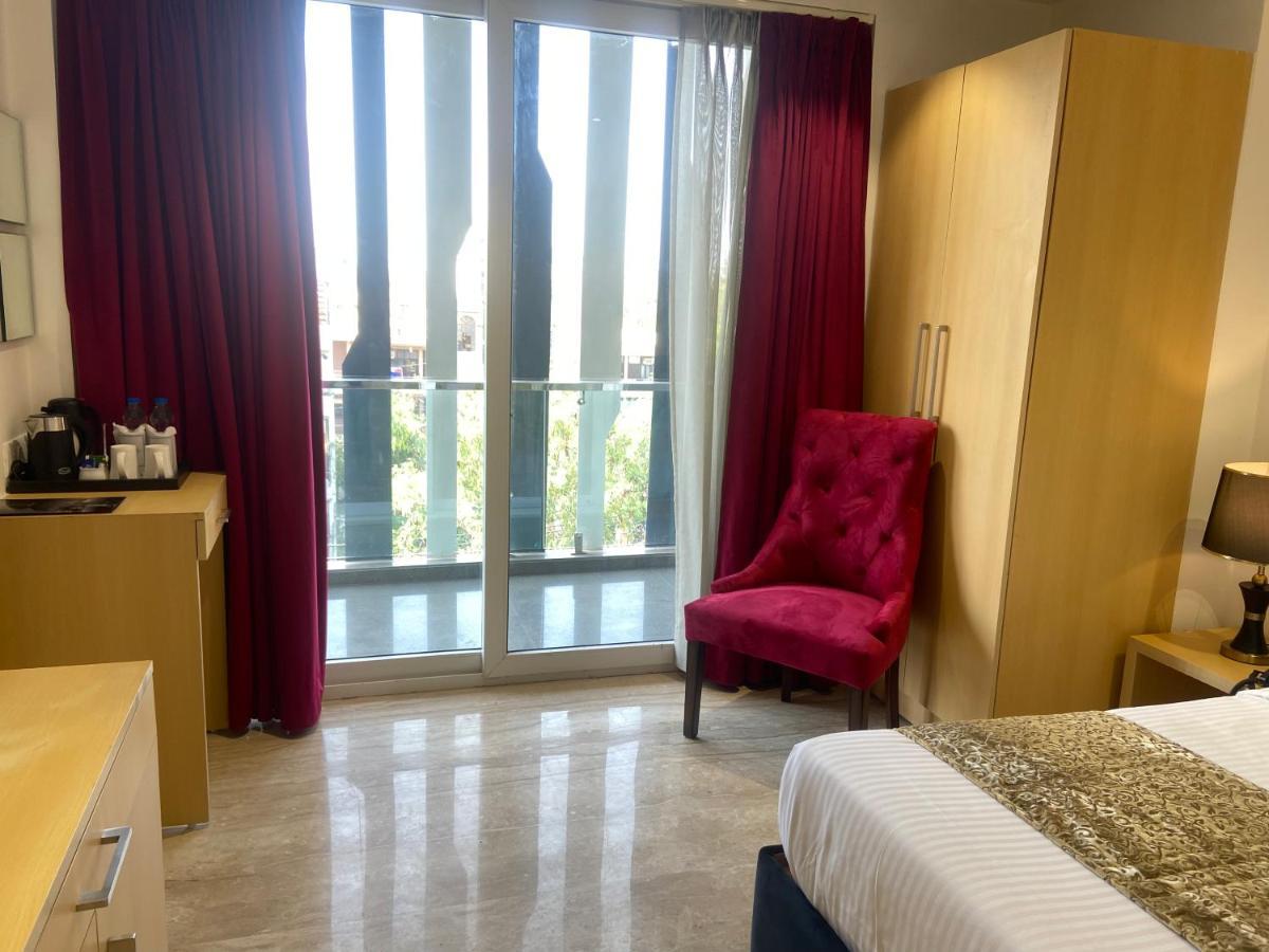 Hotel Malbork Rajouri Garden Delhi - Couple Friendly Local Ids Accepted New Delhi