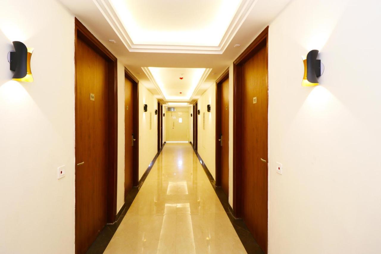 Leo Saffron - Corporate Pitampura Delhi (National Capital Territory of India)