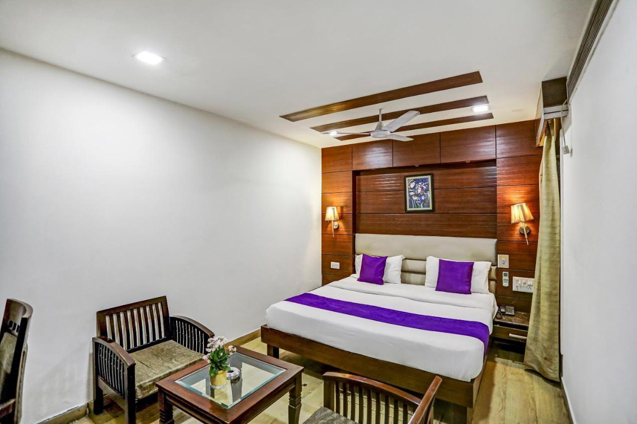 Staybook - South Delhi Hotel New Delhi